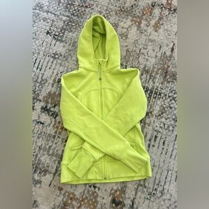 GOING TO CONSIGNMENT NEXT WEEK- Lululemon scuba hoodie - green